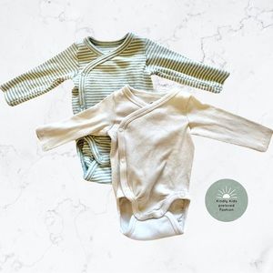 ⭐️3/$15 H&M | size 0-1m EUC ribbed diaper onesies set